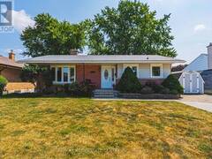 1821 BISCAYNE DRIVE Cambridge Ontario, N3H 4R2