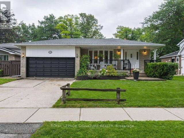 40 HOLMCREST TRAIL Toronto Ontario, M1C 1V5 - 4 Bedrooms Home For Sale