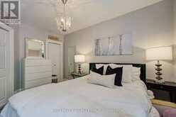 256 BLANTYRE AVENUE | Toronto Ontario | Slide Image Thirteen