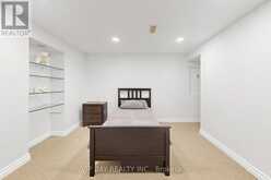 77 AMBERVIEW DRIVE | Georgina Ontario | Slide Image Thirty-seven