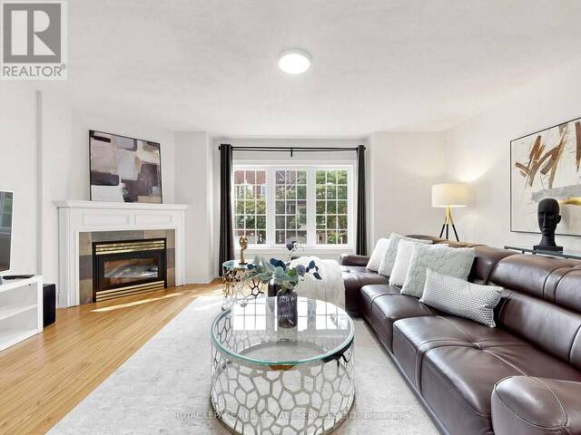 11 - 1575 SOUTH PARADE COURT Mississauga Ontario, L5M 6E9 - 4 Bedrooms Condo For Sale