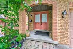16 WESTVILLAGE DRIVE | Hamilton Ontario | Slide Image Three