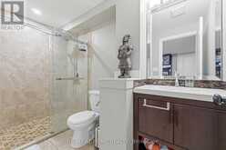 212 CHARTWELL CIRCLE | Hamilton Ontario | Slide Image Sixteen