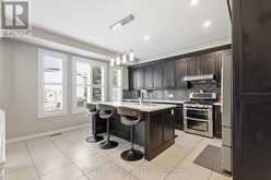 212 CHARTWELL CIRCLE | Hamilton Ontario | Slide Image Seven