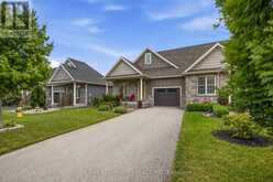 33 PIERPOINT DRIVE | Niagara-on-the-Lake Ontario | Slide Image Two