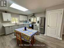 61 ROBERT ROAD W | Huntsville Ontario | Slide Image Thirteen