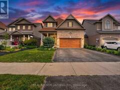 58 STEVENSON STREET Angus Ontario, L3W 0P4