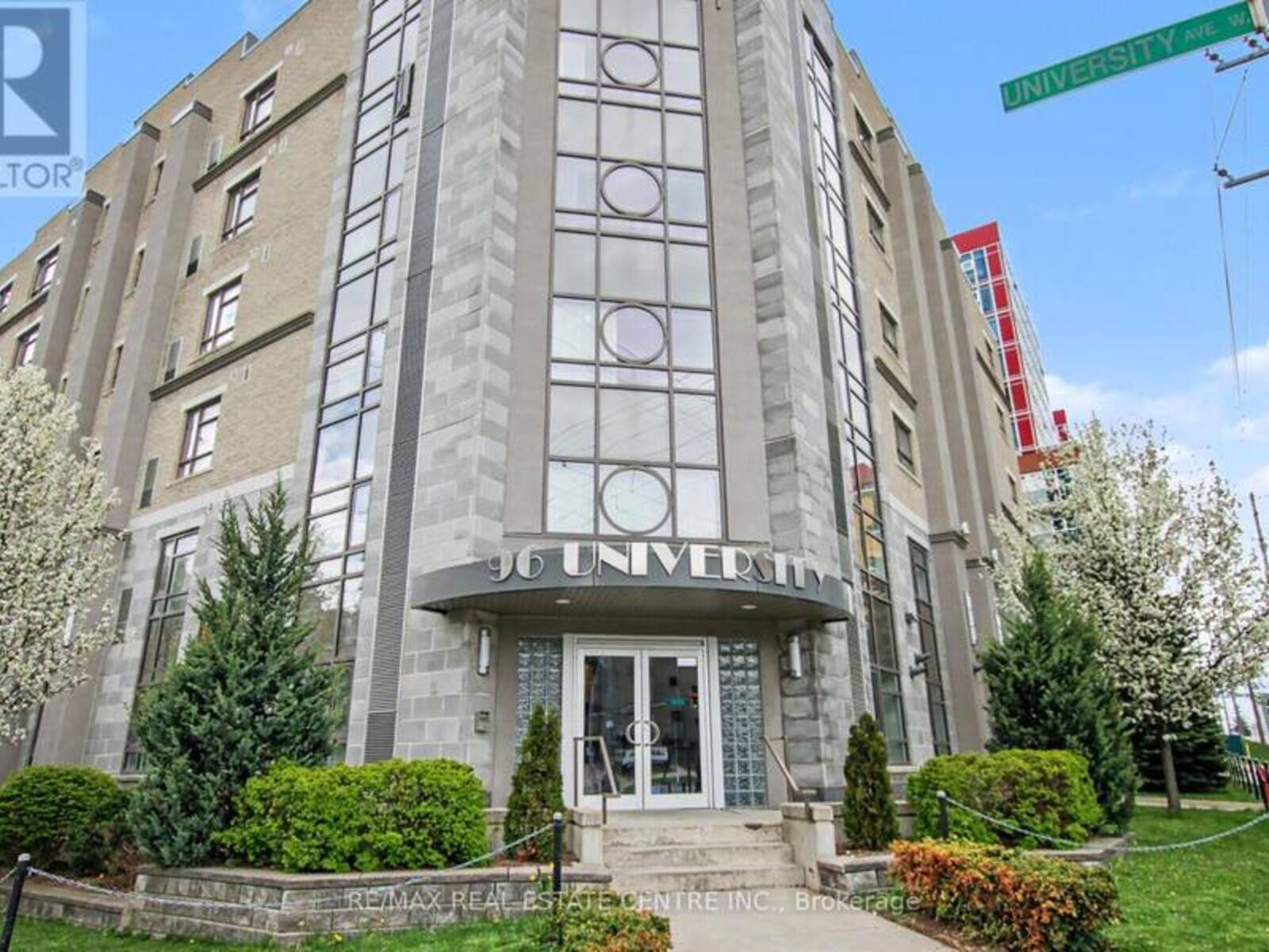 96 UNIVERSITY AVENUE W, Waterloo, Ontario N2L 3C9