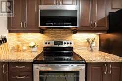 312 - 39 FERNDALE DRIVE S | Barrie Ontario | Slide Image Nine