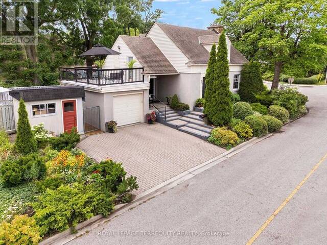 24 RECTORY ROAD Toronto Ontario, M9N 1P9 - 3 Bedrooms Home For Sale