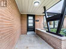 914 FRANCIS ROAD | Burlington Ontario | Slide Image Five