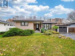 914 FRANCIS ROAD Burlington Ontario, L7T 3Y2