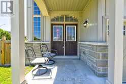 108 DECAROLIS CRESCENT | Angus Ontario | Slide Image Five