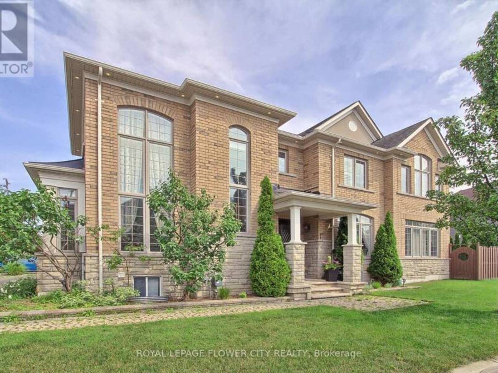 124 PLAYFAIR TERRACE, Milton, Ontario L9T 4V1