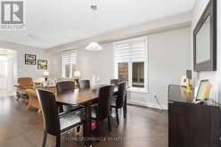 25 PEAR BLOSSOM WAY | East Gwillimbury Ontario | Slide Image Ten