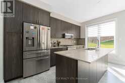 25 PEAR BLOSSOM WAY | East Gwillimbury Ontario | Slide Image Eighteen