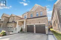 25 PEAR BLOSSOM WAY | East Gwillimbury Ontario | Slide Image Two