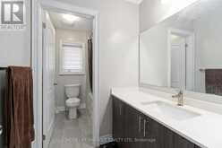 25 PEAR BLOSSOM WAY | East Gwillimbury Ontario | Slide Image Thirty