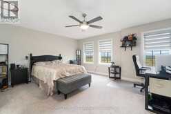 25 PEAR BLOSSOM WAY | East Gwillimbury Ontario | Slide Image Thirty-four