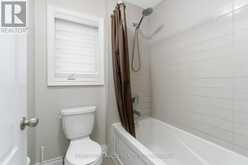 25 PEAR BLOSSOM WAY | East Gwillimbury Ontario | Slide Image Thirty-eight
