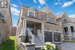 25 PEAR BLOSSOM WAY | East Gwillimbury Ontario | Slide Image Three