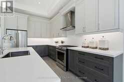 159 SNIVELY STREET | Richmond Hill Ontario | Slide Image Nine