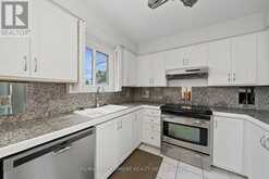 2 CRESTHAVEN DRIVE | Hamilton Ontario | Slide Image Eleven