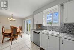 2 CRESTHAVEN DRIVE | Hamilton Ontario | Slide Image Twelve
