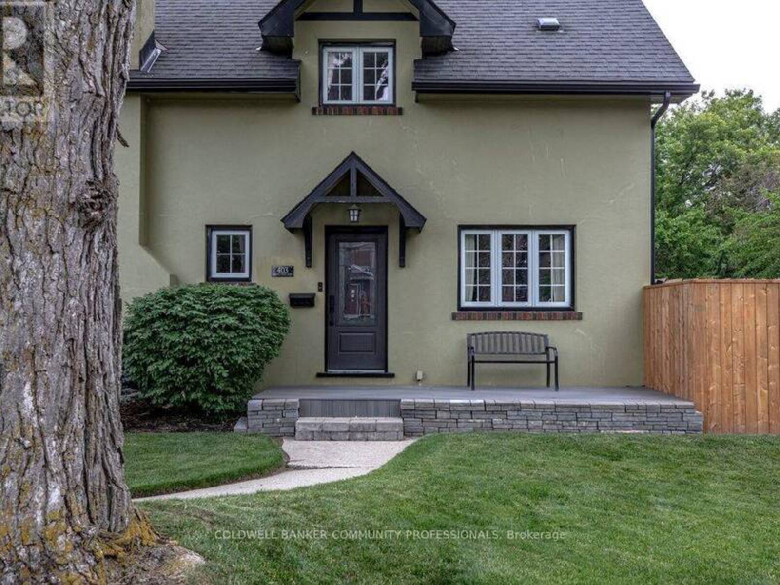 403 BROAD STREET E, Dunnville, Ontario N1A 1G6