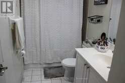 1328 - 18 MONDEO DRIVE | Toronto Ontario | Slide Image Nine