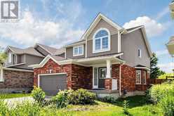 18 DAVIS STREET | Collingwood Ontario | Slide Image Two