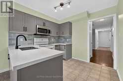 32 SUNDEW DRIVE | Barrie Ontario | Slide Image Thirteen