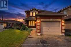 32 SUNDEW DRIVE | Barrie Ontario | Slide Image Two