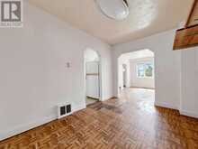 18 DUNRAVEN DRIVE | Toronto Ontario | Slide Image Nine