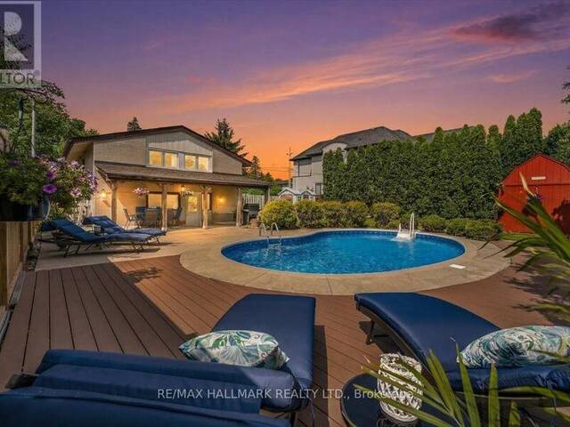 433 SEABOURNE DRIVE Oakville Ontario, L6L 4E9 - 3 Bedrooms Home For Sale