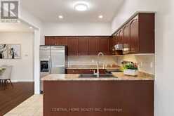 165 PALACEBEACH TRAIL | Hamilton Ontario | Slide Image Nine