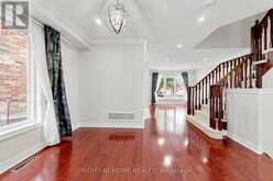 204 EVERETT STREET | Markham Ontario | Slide Image Ten