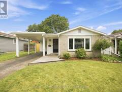197 PINEDALE DRIVE Kitchener Ontario, N2E 1K2