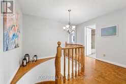 16 WAINWRIGHT AVENUE | Richmond Hill Ontario | Slide Image Sixteen