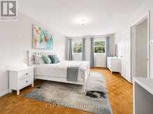 16 WAINWRIGHT AVENUE | Richmond Hill Ontario | Slide Image Seventeen
