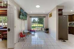2047 HAMILTON ROAD | London Ontario | Slide Image Twenty-two
