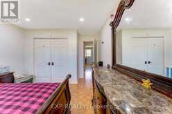 2047 HAMILTON ROAD | London Ontario | Slide Image Thirty-four