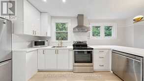 59 LONGWOOD ROAD N | Hamilton Ontario | Slide Image Ten