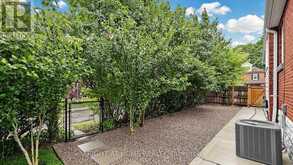 59 LONGWOOD ROAD N | Hamilton Ontario | Slide Image Thirty-one