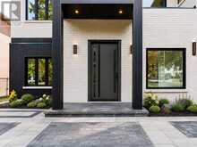 98 BABCOMBE DRIVE | Markham Ontario | Slide Image Three