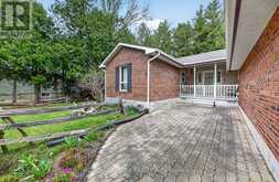 137 WOODLAND PARK ROAD | The Blue Mountains Ontario | Slide Image Four
