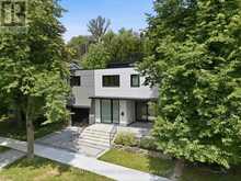 41 BONNYVIEW DRIVE | Toronto Ontario | Slide Image Four