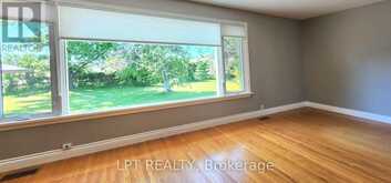 585 MAPLEVIEW DRIVE E | Barrie Ontario | Slide Image Five