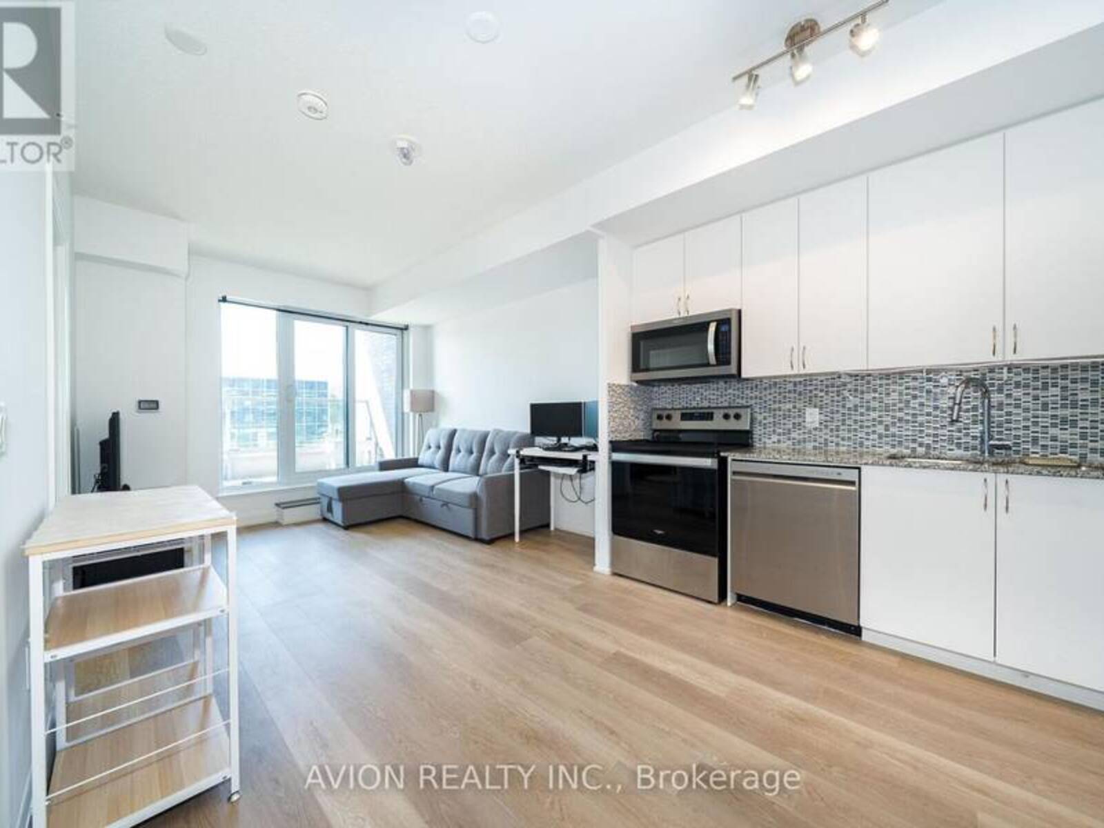212 - 3220 SHEPPARD AVENUE E, Toronto, Ontario M1T 3K3