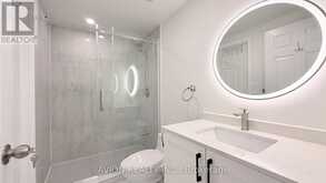 76 MAPLE FIELDS CIRCLE | Aurora Ontario | Slide Image Twenty-eight